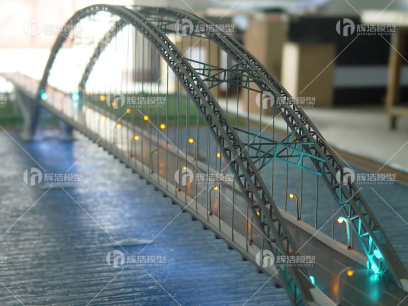 2012年岳阳茅草街下承式钢混大桥模型 (1).JPG