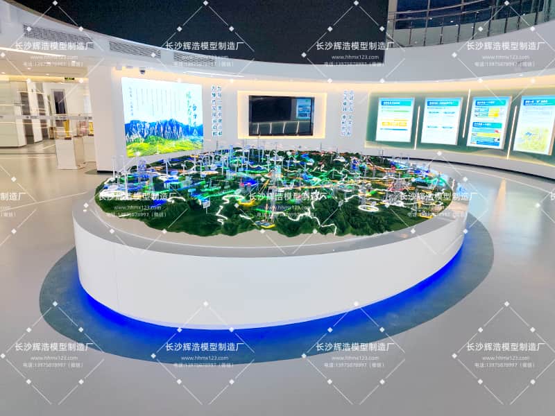 国网冀北电力：可视化演示多能互补智能电网沙盘模型