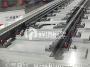 1:3超仿真高铁道岔模型：还原铁路工程美学